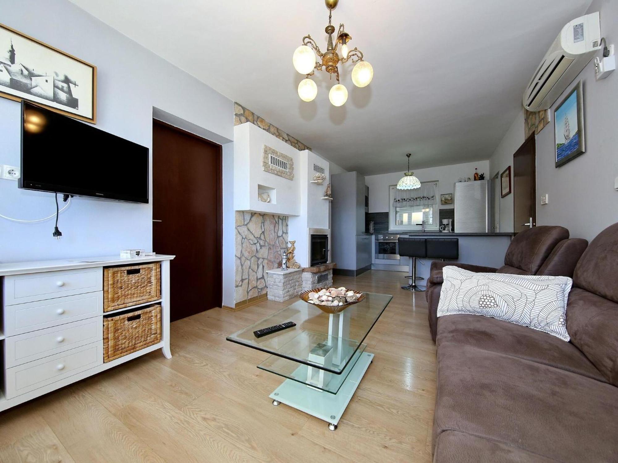 Beautiful Holiday Home With Private Pool, Nice Garden With Relax Area, Taverne Maslenica Exterior photo
